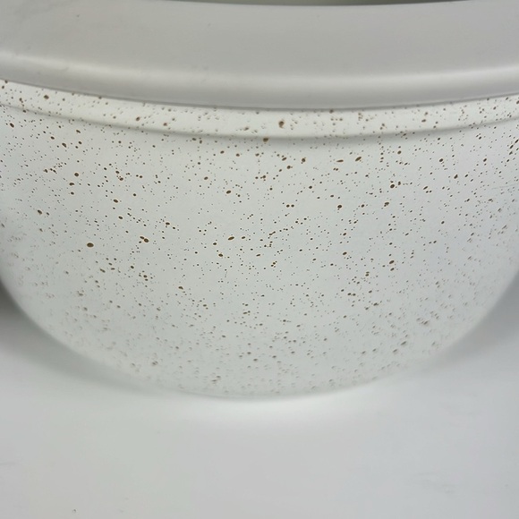 Authentic Kitchen Ceramic Non-Stick 8" 2.7 qt Casserole with Lid Off White New - Picture 5 of 8